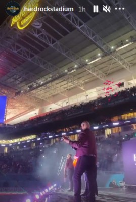 Fotos: El show de J Balvin, el abrazo con el Canelo Álvarez y el invitado de lujo en el Hard Rock Stadium