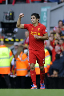 Liverpool y City empatan, y el Arsenal suma otro empate ante el Stoke.