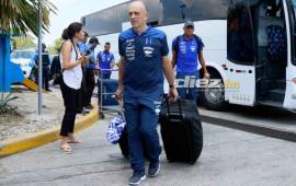 Fabián Coito quiere tener su plantel completo para definir el equipo con el que jugará ante Paraguay.
