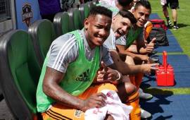 Romell Quioto tiene 117 minutos en este torneo con el Houston Dynamo. Foto cortesía Deporte Total USA.