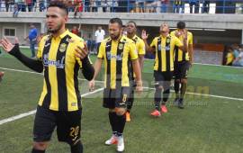 Un 2-0 sobre los Lobos de la UPN le basta al Real España en la vuelta.