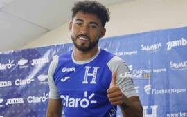 Danilo Acosta ha jugado con selecciones menores de los Estados Unidos.