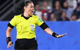 Melissa Borjas Pastrana ha podido meterse entre las mejores árbitros de este torneo.