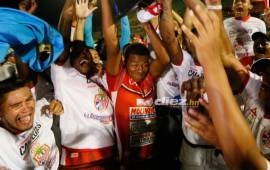 Henry Clark volvió a conseguir el ascenso con el Real Sociedad de Tocoa.