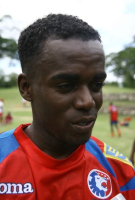 20 futbolistas hondureños con pasado en el Olimpia que quizá habías olvidado