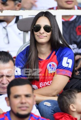 Derroche de sensualidad: Las chicas más bellas del Olimpia - Marathón