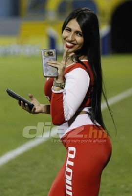 NO SE VIO EN TV: La chica del Iphone, el ambientazo en Choluteca y el retorno de la familia a los estadios