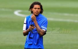 Henry Figueroa en una de sus representaciones con la Selección de Honduras. Foto: Archivo.