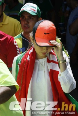 Bellezas en el Yankel: El lado más sexy del clásico Marathón-Olimpia