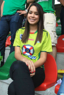 La belleza del futbol Hondureño.