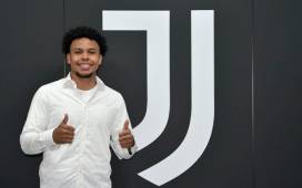 El mediocampista gringo Weston McKennie llega procedente del Schalke 04 de Alemania.