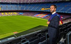 Miralem Pjanic fue presentado como nuevo jugador del FC Barcelona de España.