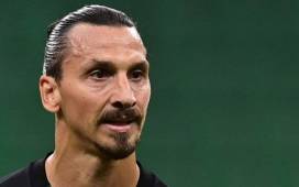 Zlatan Ibrahimovic no jugará los próximos partidos con el AC Milan al estar infectado de COVID-19.