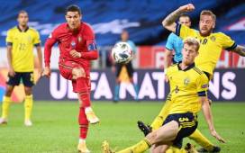 Cristiano Ronaldo marcó un auténtico golazo para celebrar su tanto 101 con Portugal.