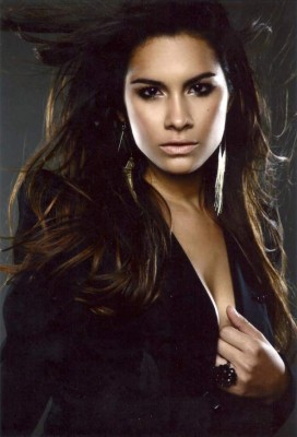 ¡Hermosa canalera!Jennifer Gleichman apoya con todo a Panamá en su primer mundial