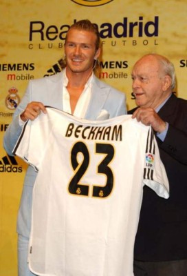 ¡Dorsal de defensa! Radamel Falcao se une al club de los jugadores que usaron números raros en el mundo del fútbol