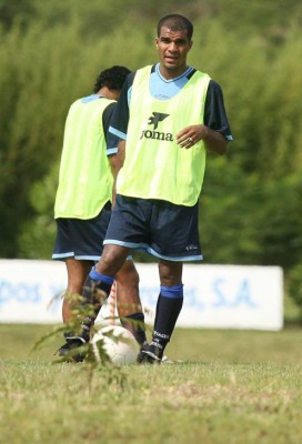 El 11 que paró 'Primi' Maradiaga con Motagua ante Saprissa en final de Copa Uncaf 2007