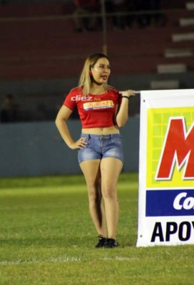 NO VISTE EN TV: Chicas lindas, explosión de ira y festejos en el Estadio Ceibeño