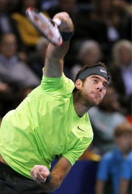 Del Potro se consagró venciendo a Federer en Basilea.