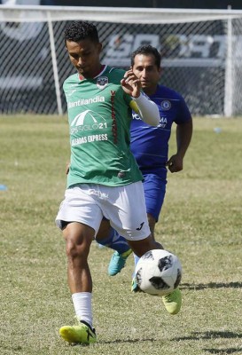 FOTOS: Así lucen las exfiguras de Liga Nacional ahora en liga de veteranos