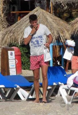 ¡Descuidados! Así han sido capturados estos famosos futbolistas mientras fumaban