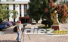 El Proyecto Gol de El Salvador es un complejo privado, totalmente cerrado para los medios de comunicación cuando se trata de privacidad y fue construido por la FIFA desde el 2001 y ya está terminado.