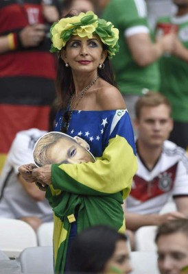 La fiesta en las tribunas en la semifinal Brasil vs Alemania