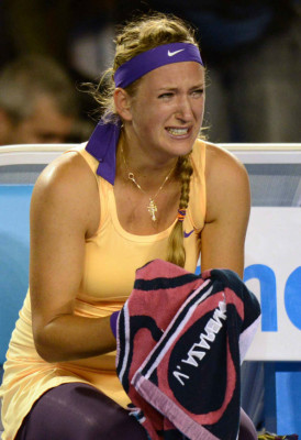 Su majestad Azarenka es la reina de Australia .