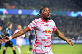 Ya firmó a uno y la nueva prioridad: Los fichajes que contempla el Real Madrid tras la negativa de Mbappé