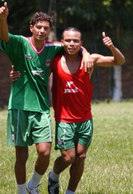 FOTOS: Emil Martínez, el hombre al que la rodilla le rompió su sueño
