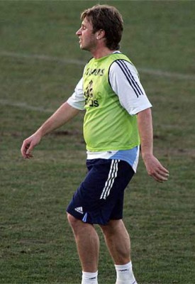 Escándalos, alcohol y prisión: Los futbolistas con una vida rebelde fuera de las canchas