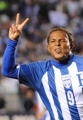 Los looks de Carlos Pavón durante su carrera