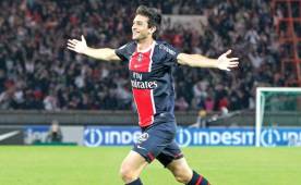 Javier Pastores es una de las figruas que juegan en el PSG de Francia.