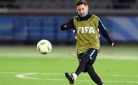 Messi se entrenó con normalidad este sábado. FOTO AFP