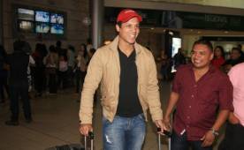 Douglas Caetano al momento de su llegada a Tegucigalpa y luego viaja a Juticalpa, Olancho.