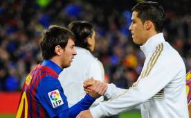 Lionel Messi le sigue ganando el pulso a Cristiano Ronaldo hasta en el precio, según estudio suizo.