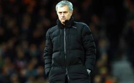 Mourinho habló sin tapujos y expresó su deseo de que Manchester City elimine al Barcelona de la Champions League. Foto EFE