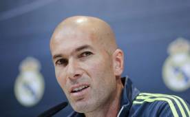 Que entre los jugadores que han provocado la sanción de FIFA al Real Madrid estén dos de sus hijos molesta a Zidane.