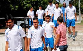 Con una plantilla incompleta, Ramón Maradiaga dirigió el primer entreno de El Salvador de cara la doble fecha eliminatoria ante Honduras. Foto Neptalí Romero