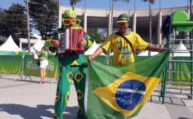 Fabinho y Celio animan la previa del duelo entre Honduras y Brasil.