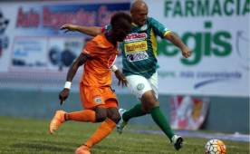 Partido con pocas opciones de gol el que se vivión en el Juan Ramón Brevé.