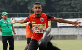 Samuel Córdova comanda la banda izquierda de Marathón en el torneo Clausura.