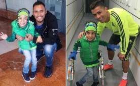 Santi junto a Keylor Navas que lo invitó y también aprovechó a fotografiarse con Cristiano.