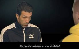 Gianluigi Buffon y Marco Reus estuvieron frente a frente en un comercial de Puma.