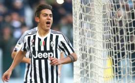 ROME, ITALY - AUGUST 27: Paulo Bruno Exequiel Dybala of Juventus FC in action during the Serie A match between SS Lazio and Juventus FC at Stadio Olimpico on August 27, 2016 in Rome, Italy. (Photo by Paolo Bruno/Getty Images)
