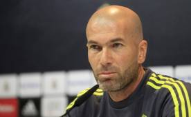 El técnico francés, que lleva un mes en el cargo, analizó el estado de forma de algunos de sus jugadores.