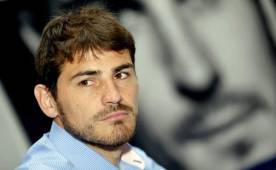 El portero español quiere recuperar su dinero.