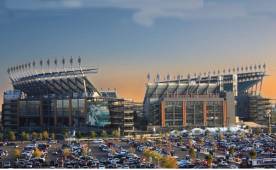 El Lincoln Financial Field es un estadio de fútbol americano ubicado en la ciudad de Filadelfia, tiene capacidad para 69 mil espectadores.