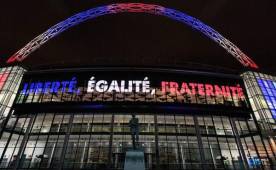 El martes en el estadio de Wembley, el himno nacional francés ya fue cantado por los espectadores del partido amistoso entre Inglaterra y Francia.
