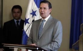 Rafael Callejas confirmó que hablará hasta este martes sobre su situación legal. Corte Suprema de Justicia recibió hoy solicitud de extradición de parte de EUA, pero no no brindó el nombre del hondureño que solicitan. Foto